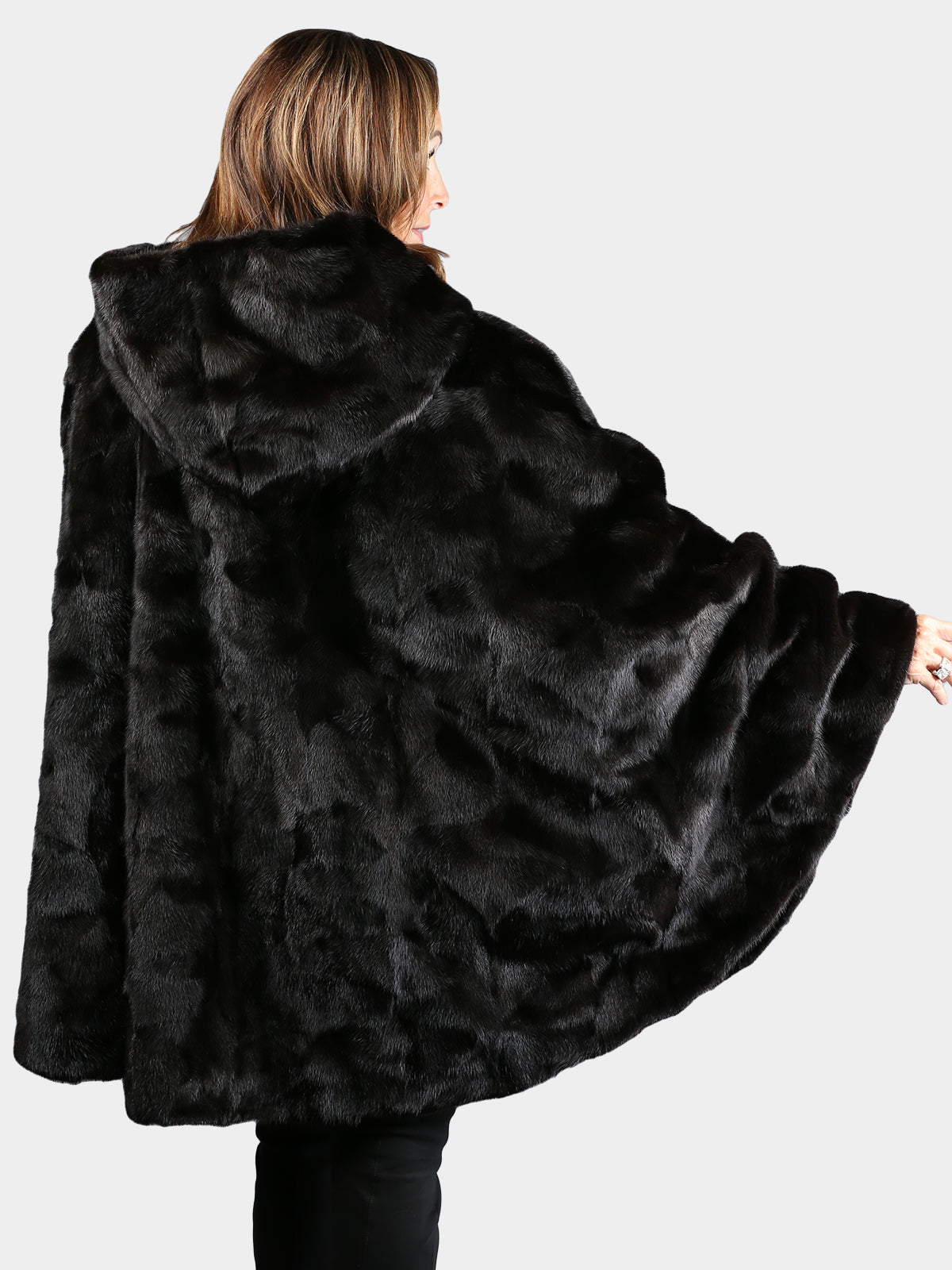 Women's Sculptured Mink Hooded Fur Poncho