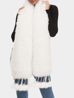 Woman's White Feathered Shadow Fox Fur Boa