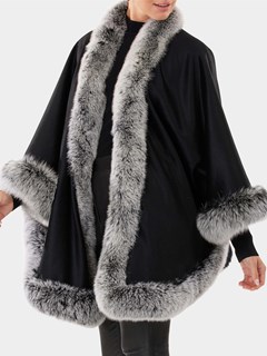 Woman's Gorski Black Cashmere Wool Capelet