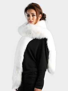 Woman's White Fox Fur Fling