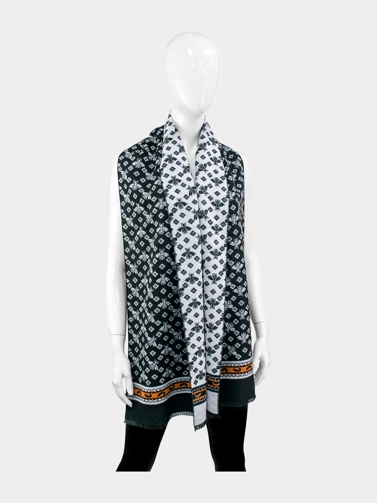Man's Black & White Fabric Bee & Diamond Scarf