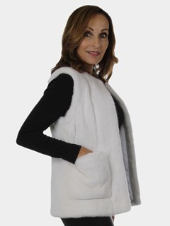 Woman's New Carolyn Rowan White Mink Fur Vest with Pockets
