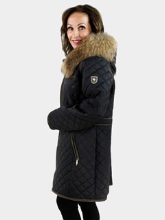 Woman's Black Fabric Quilted Jacket 