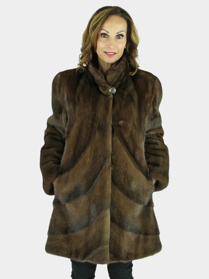 Woman's Scan Brown Mink Fur Diagonal Stroller