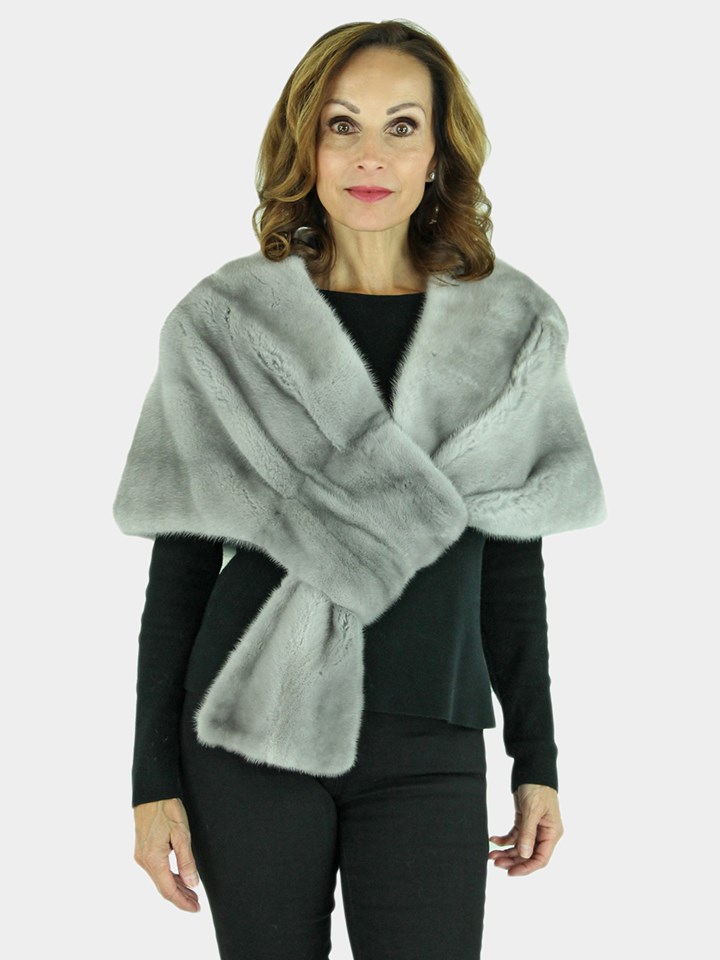 Woman's Sapphire Mink Fur Stole