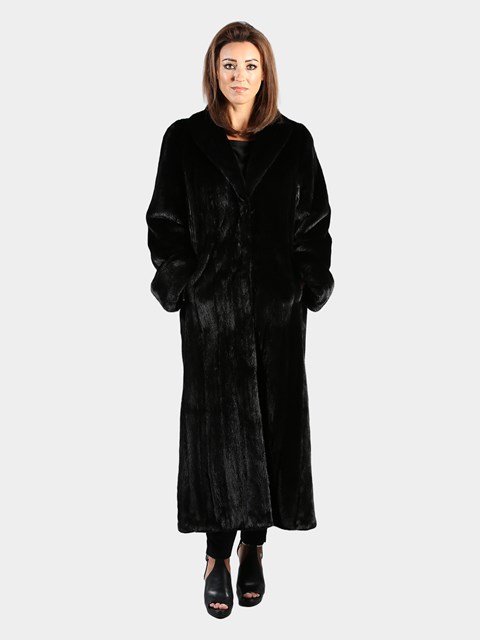Women's Female Ranch Blackglama Mink Fur Coat