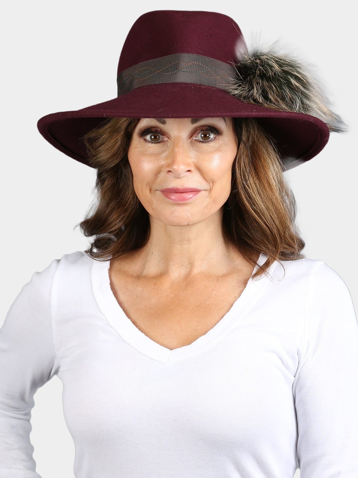 Women's Burgundy Felt Hat with Dyed Silver Fox Trim