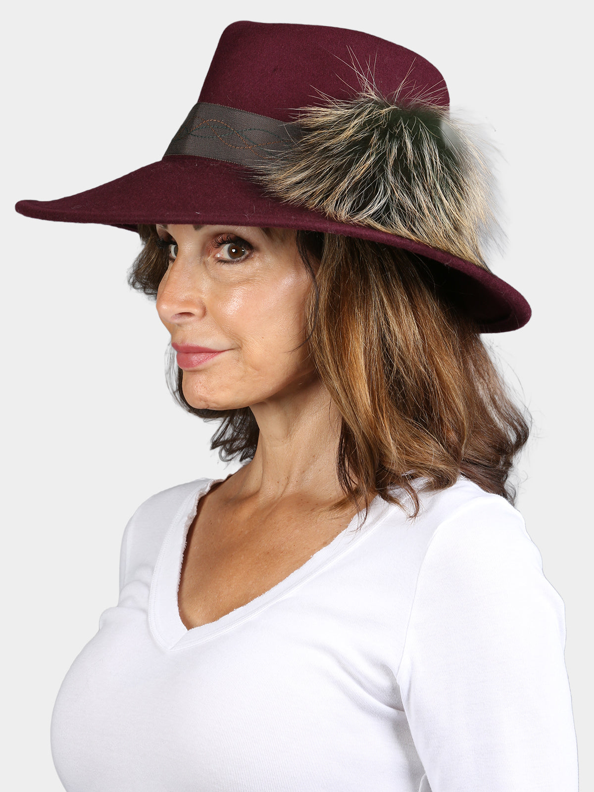Women's Burgundy Felt Hat with Dyed Silver Fox Trim