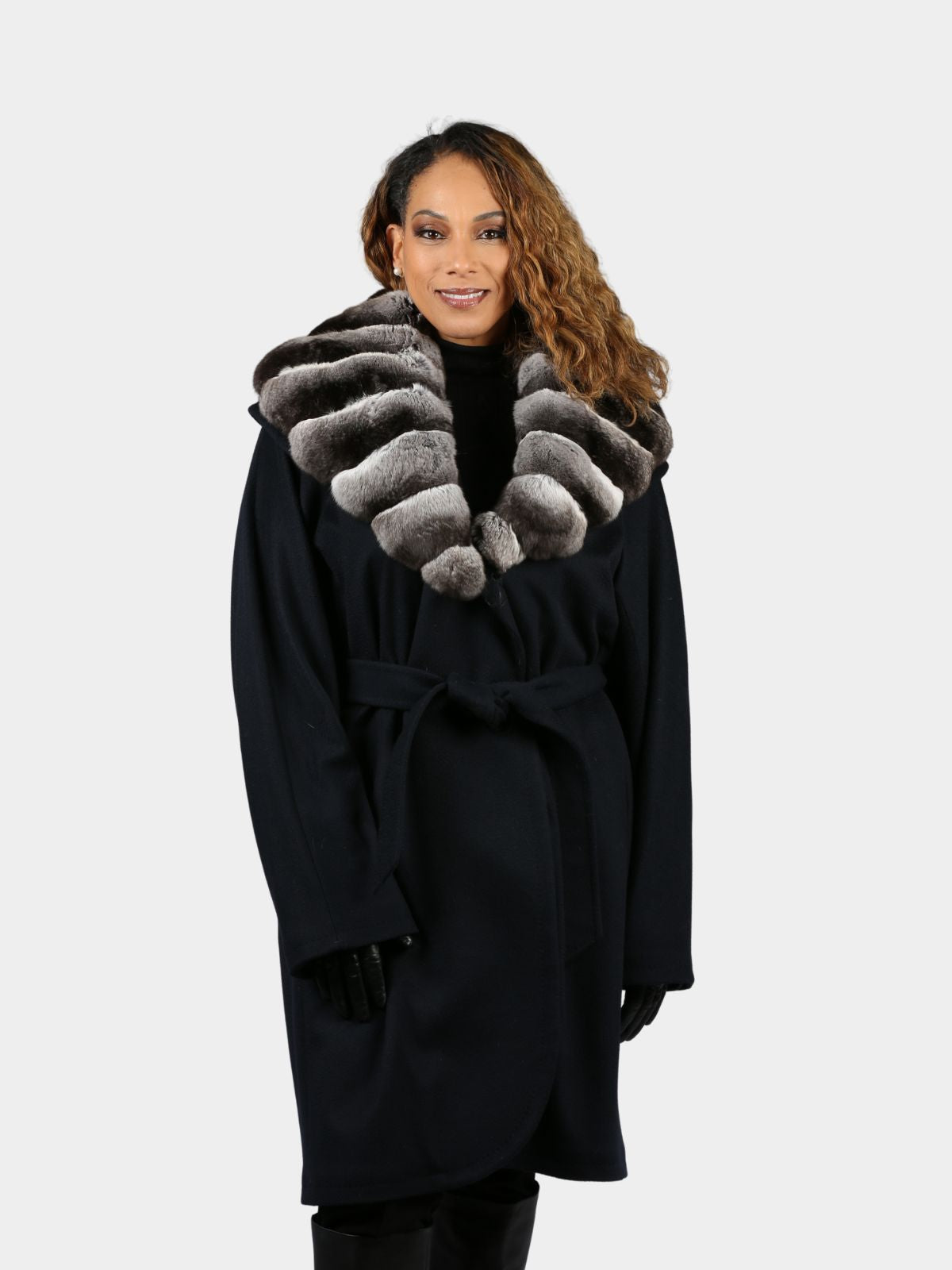 Women's Cashmere Coat with Natural Chinchilla Collar