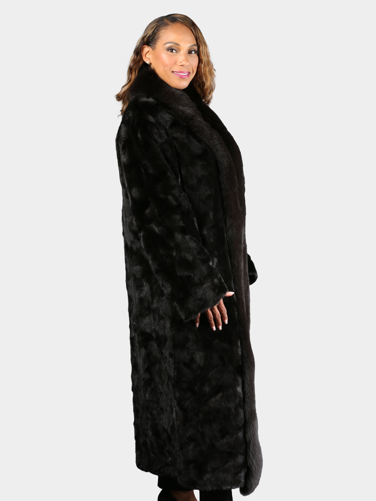 Women's Sculptured Mink Fur Coat