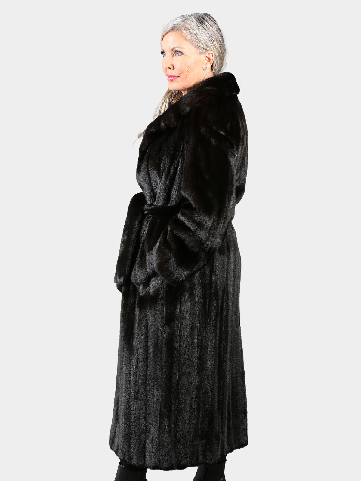 Woman's Ranch Blackglama Mink Fur Coat